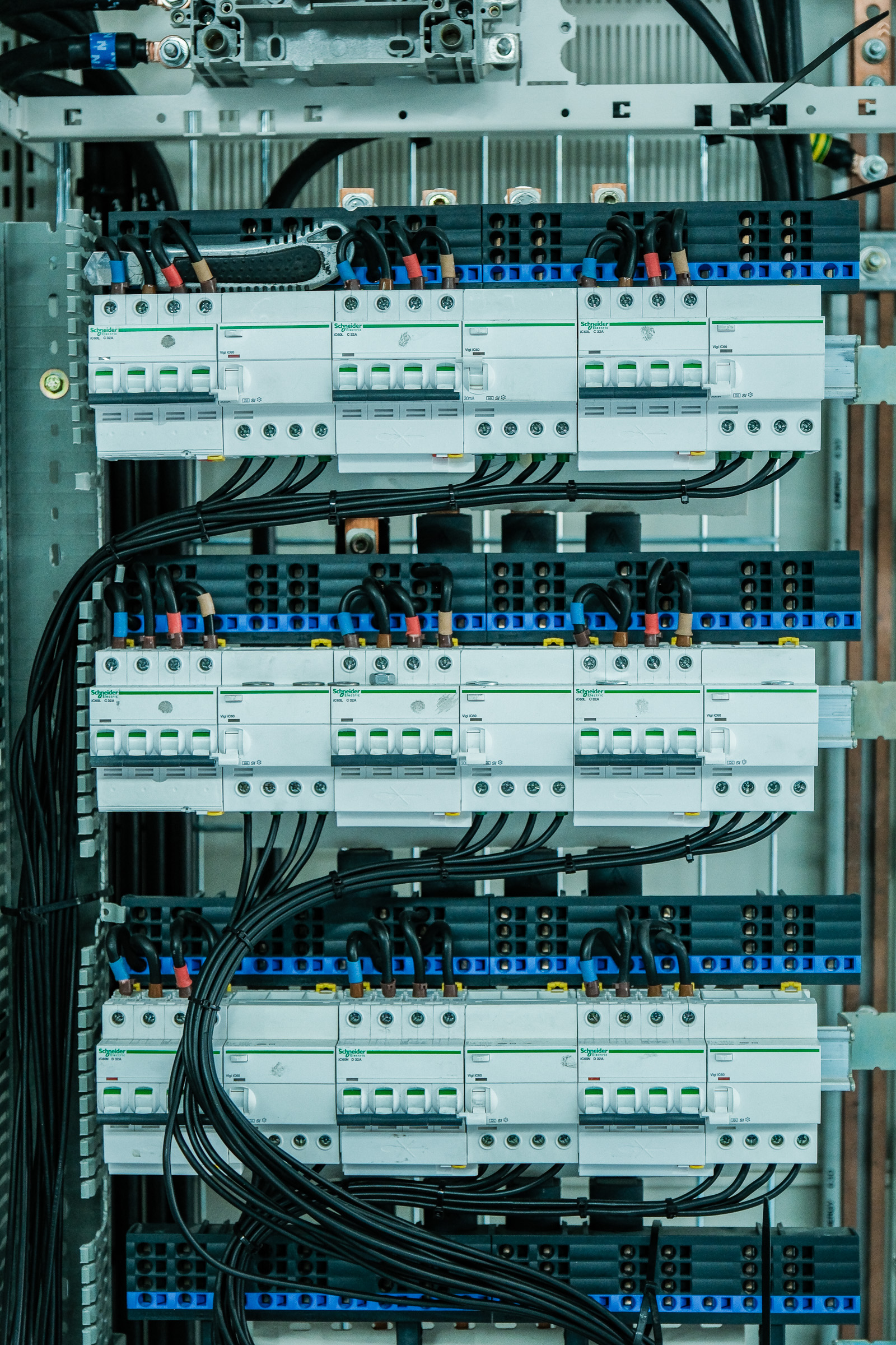 Build. - travaux et installation électrique